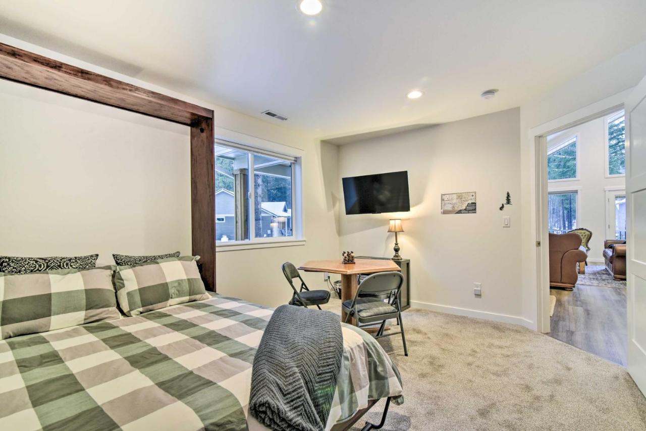 Family-Friendly Packwood Retreat With Deck!别墅 外观 照片